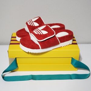 GUCCI × ADDIDAS Red Sandals